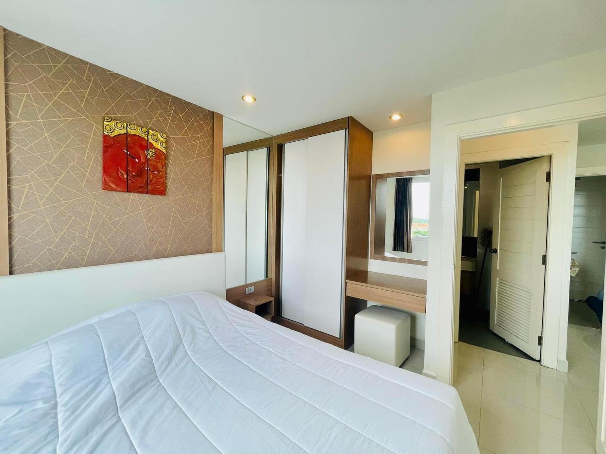 Amazon Residence By Pattaya Sunny Rentals Jomtien Beach Room photo